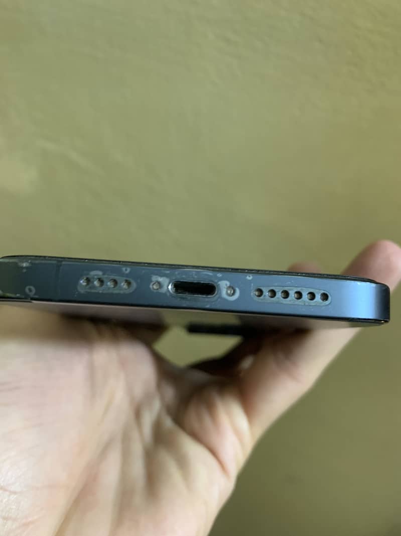 Iphone 12 pro max 0
