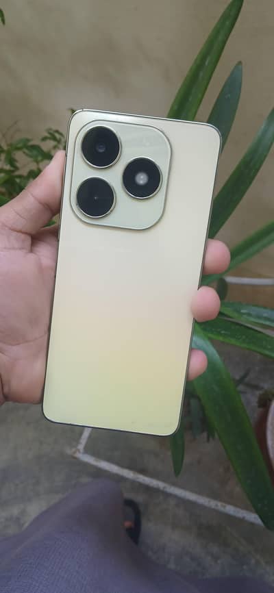 Tecno spark 20 8/256