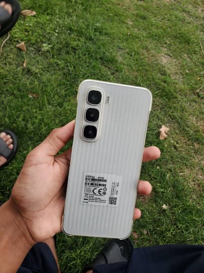 URGENT SALE !!!!infinix hot 60i pta approved 10/10 all box accessories