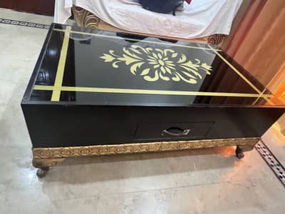 Elegant Sofa Set for Sale  & Coffee Table – Like New Condition!