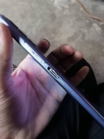 Non Pta No Box no charge