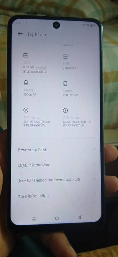 25k price, 8/256 with box and charger