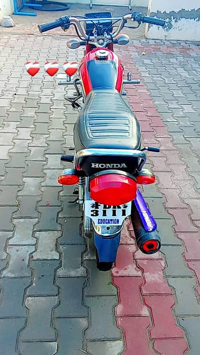 1 adad Honda 125 cc