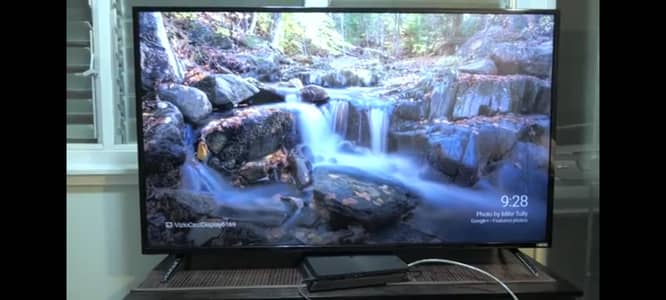 Samsung UA50KU7000K (Series 7) is a 50-inch 4K UHD Smart LED