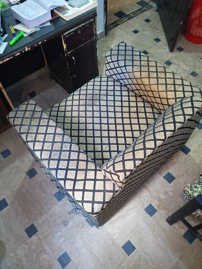 3+2+1 six seater sofa for sale