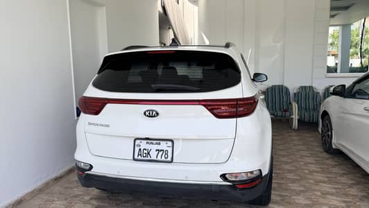 Home used car, total geniune, scrachless car