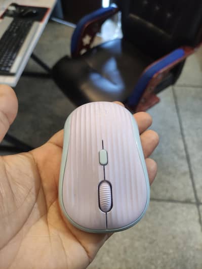 rechargeable mouse with Bluetooth