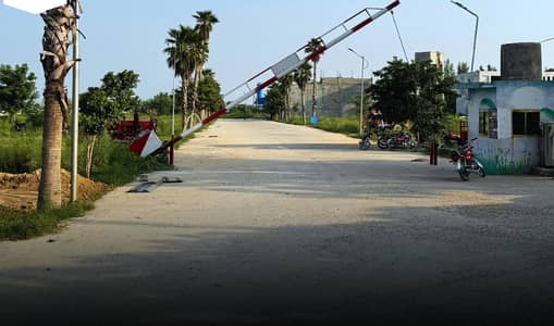 Limited Time Offer! Elegant House Available On Installments !!