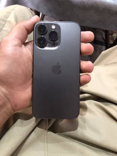 Iphone 13 pro.  0322/6387/486