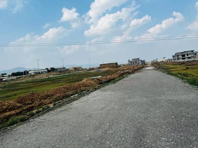 40x80 14 Marla Street 108 plot for Sale G-14/3