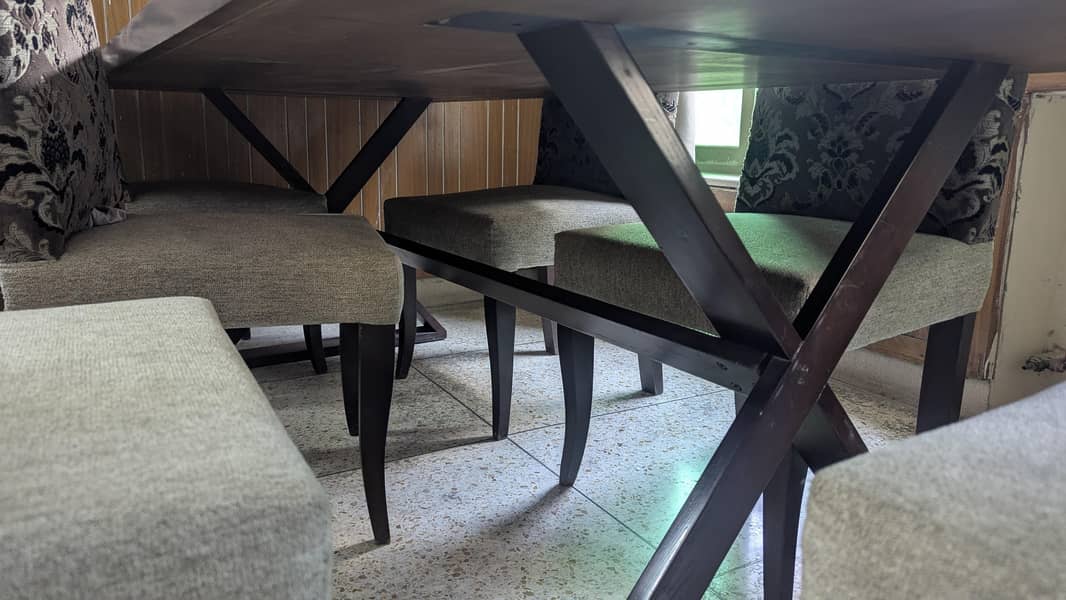 8 seater dining table 1