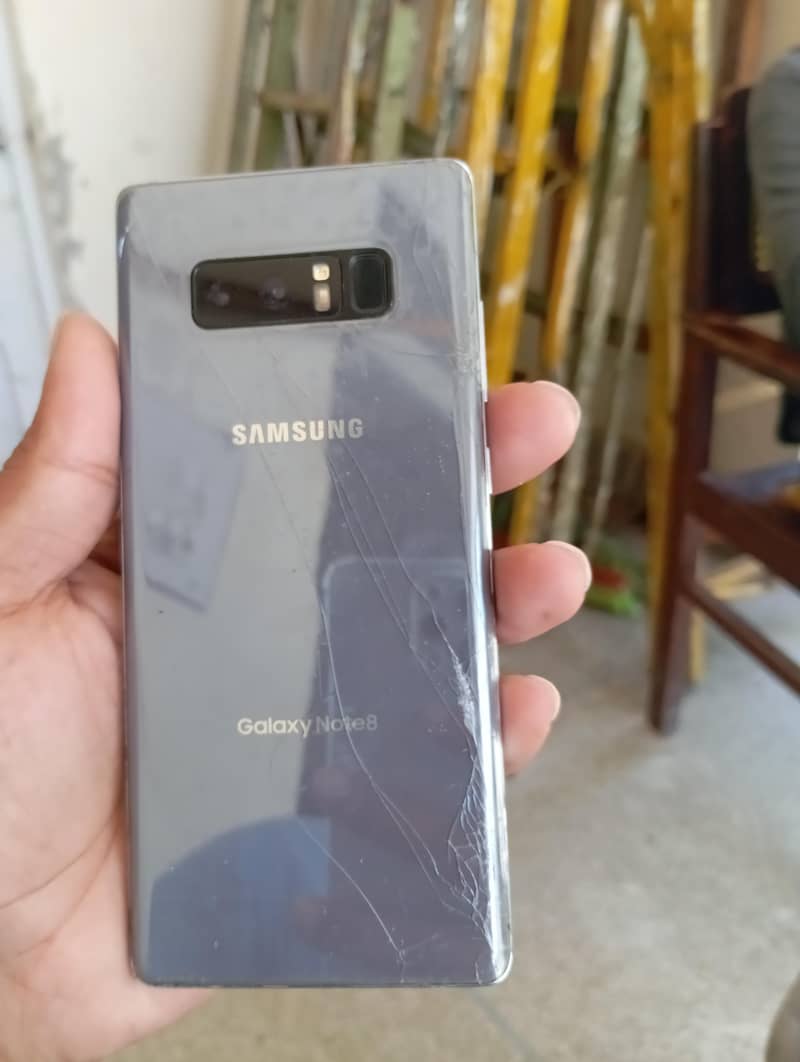 note 8 0