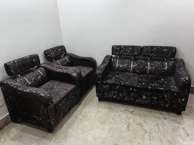7 Seater Sofa Set for Sale in Karachi - Modern Lounge Sofa