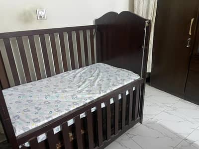 baby cot pure heavy wooden