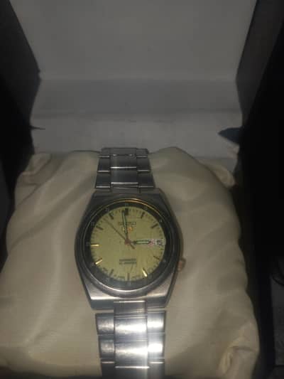 seiko 5  model =7s26