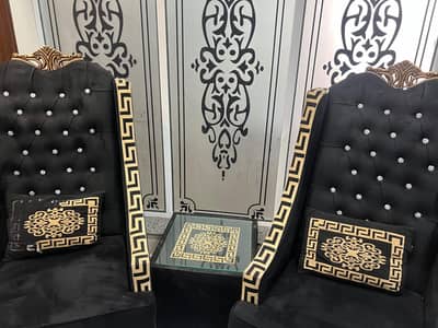 sofa chairs with table