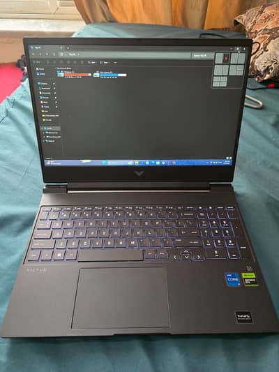 HP Victus 15