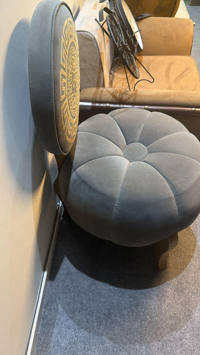 Stylish Round Velvet Lounge Chair (Premium Look)