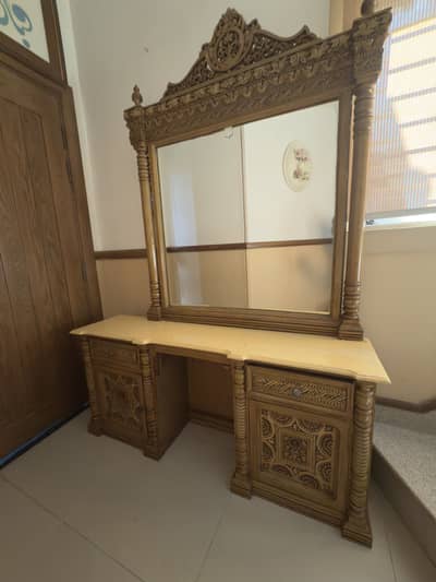 Pure sheesham wood dressing and stool free