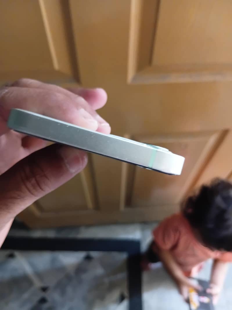 iphone 12 2