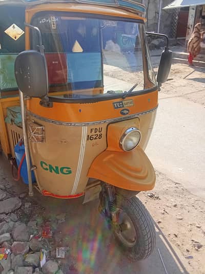 Tez Raftar Rickshaw For Sale 03066771487