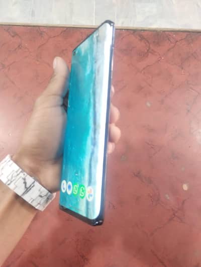 moto edge 2020. PTA approve. 4/128