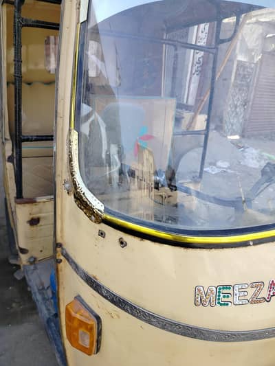 meezan 19 model all ok vip gari ha original condition ma