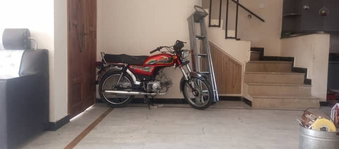 United 70 2023 model new