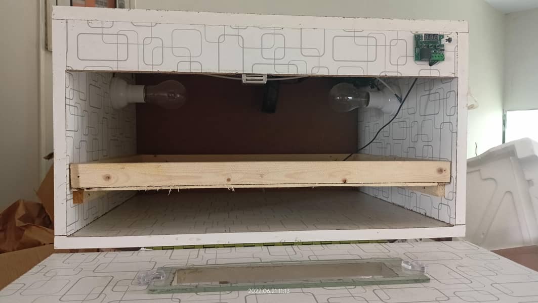 brooder and hatcher 1