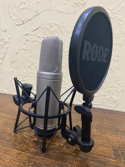 Rode NT2a condenser microphone