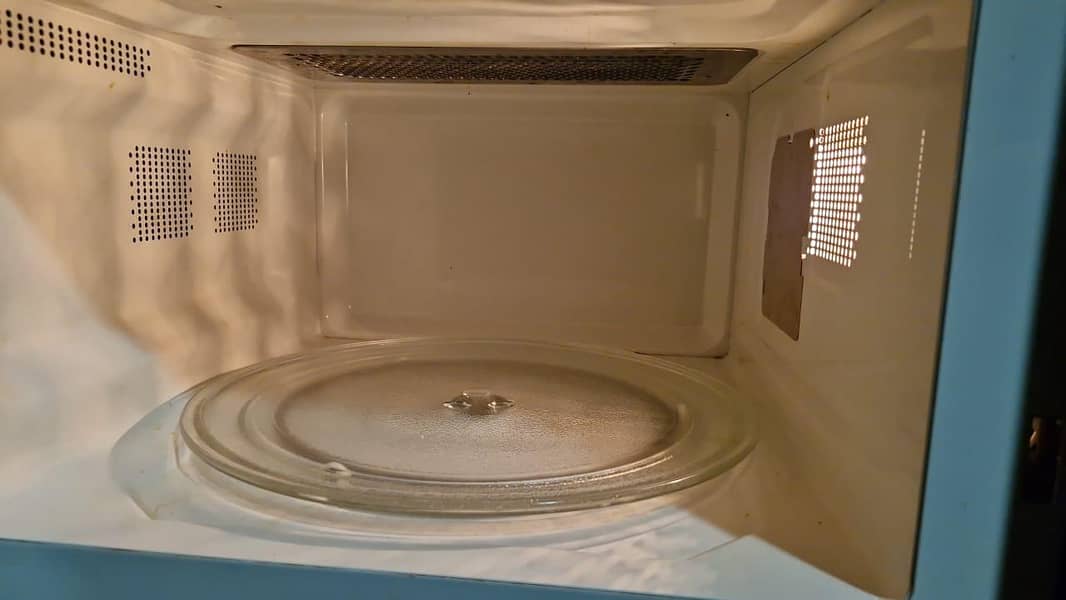 Enviro Microwave Oven with Grill Function 1