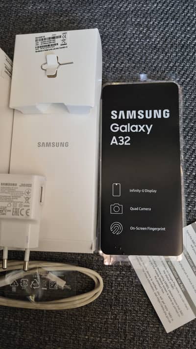Samsung Galaxy A32 Complete Box for Sale