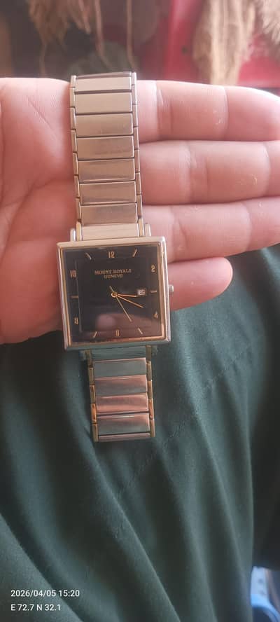 mount royale Geneve watch