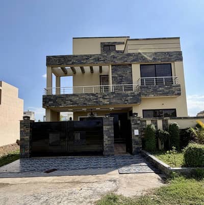 10 Brand New House In G Block On Prime Location