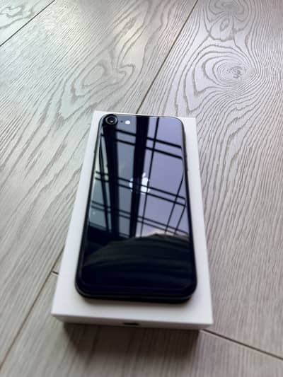 Apple iPhone SE 3 (2024) 128 GB Midnight Blue