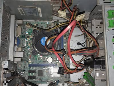 full computer accessories with RGB mouse or keybord