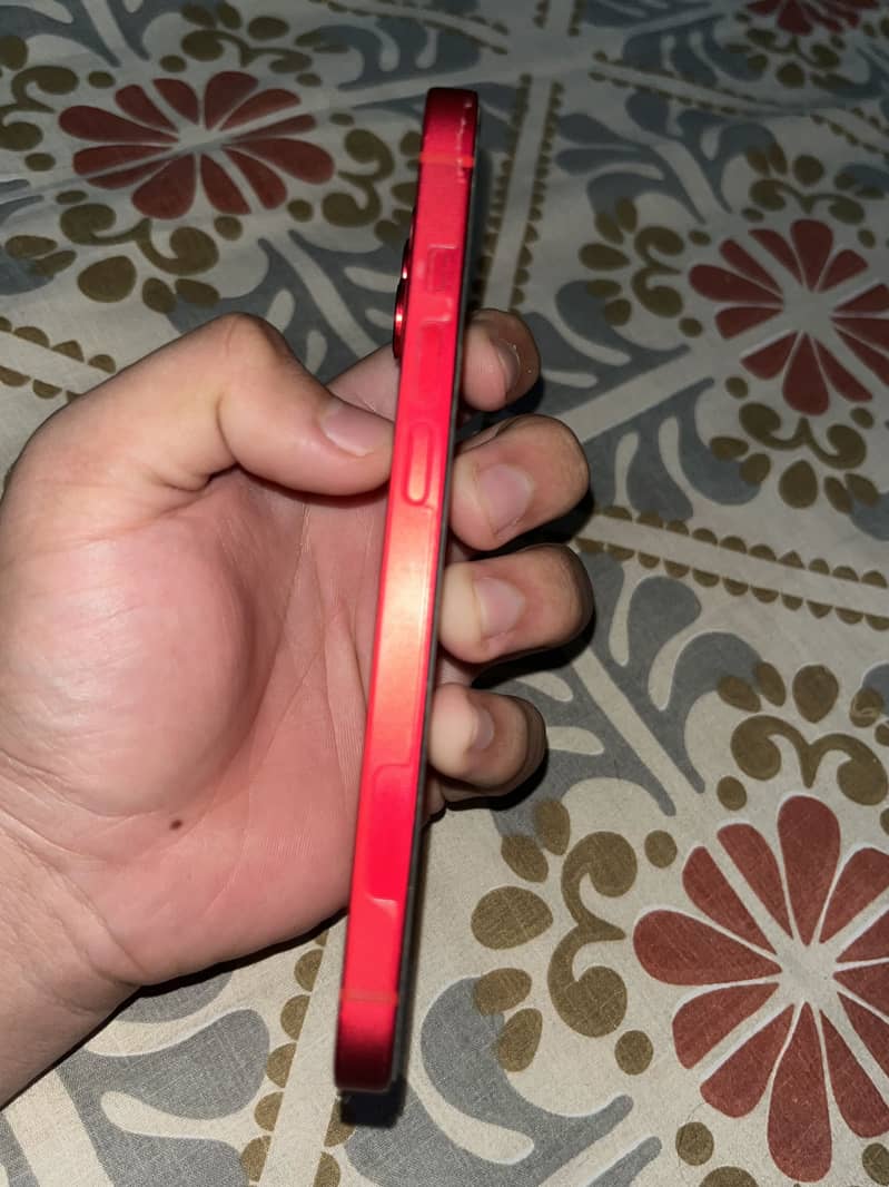 iPhone 14 with box 1