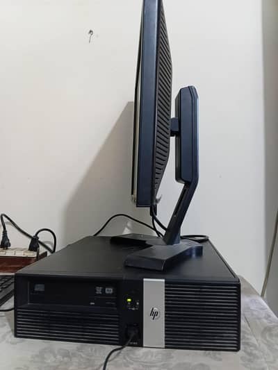 HP CPU DELL LCD LCD i3 4th Gen 16GB ram 128Gb SSD