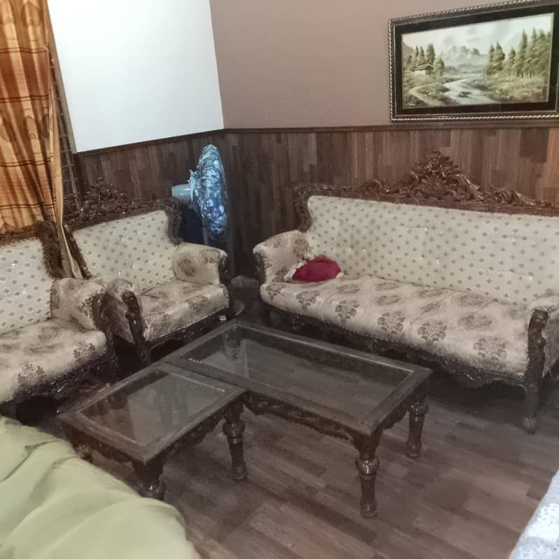 complete sofa set with table 1