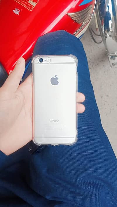 iPhone 6 64GB Silver - 100% OK - Urgent Sale