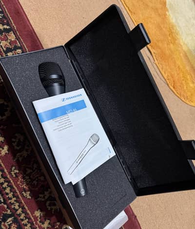 Sennheiser MD 46 – Dynamic ENG Microphone 10/10 Condition
