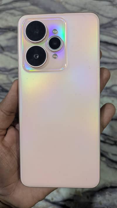 realme 15 12/512