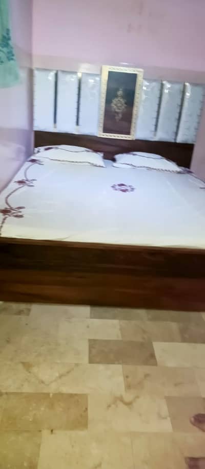 Queen size Bed for sale