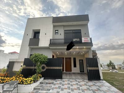 Faisal Hills Block A 8 Marla Designer house for sale size 30x60