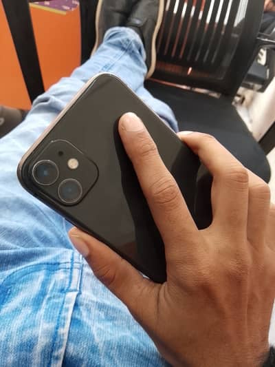 Apple iPhone 11 PTA Aprove With box 64Gb For Sale