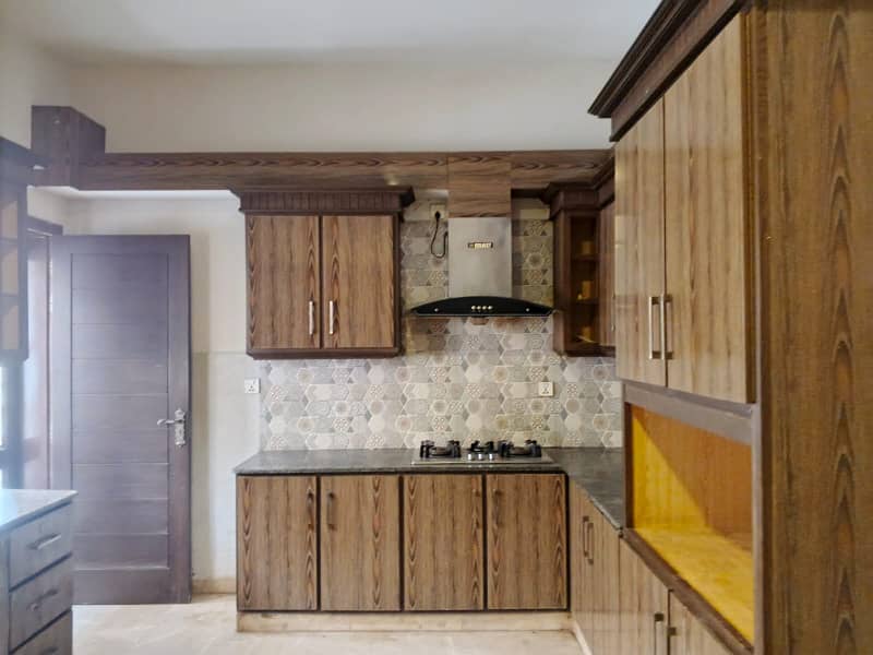 E11 Upper Portion 4bed 7