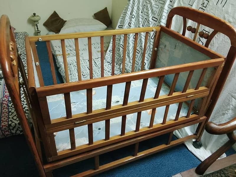 Baby cot 0