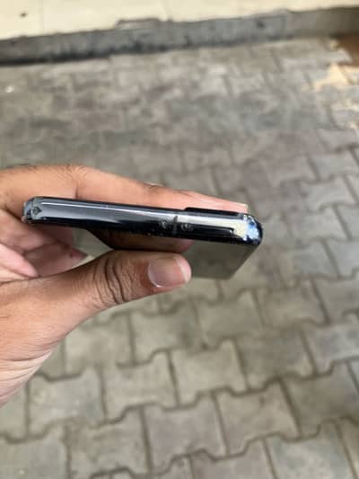 Samsung s21 officaaly pta approved 8/128 gb