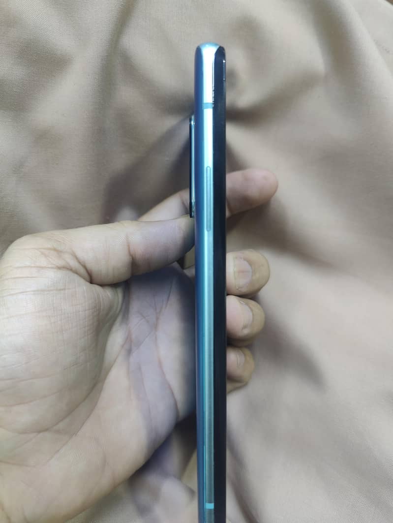 one plus 8pro 3