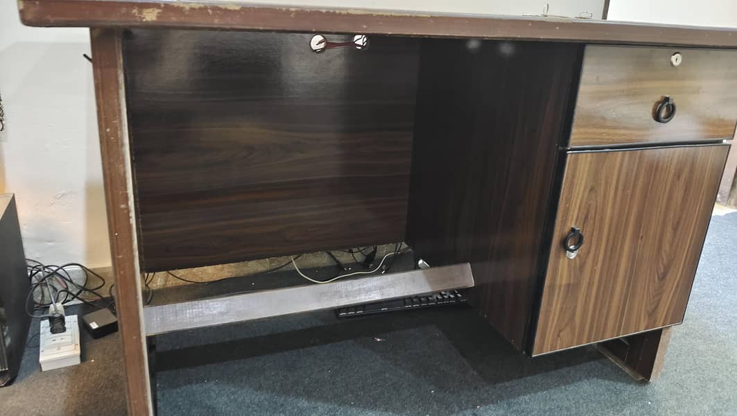 Custom made Computer Desk / Computer Table 4